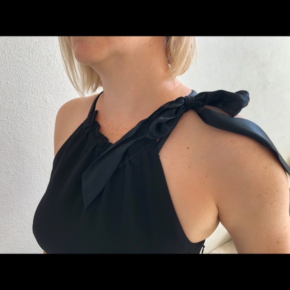 Ann Taylor Little Black Dress with ribbon - Picture 5 of 8